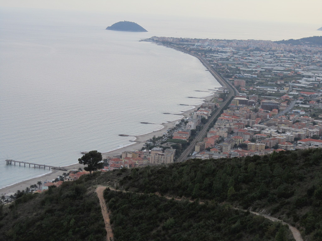 Presentazione del volume "Ceriale 1814-1900: Note storiche – Economiche – Statistiche"